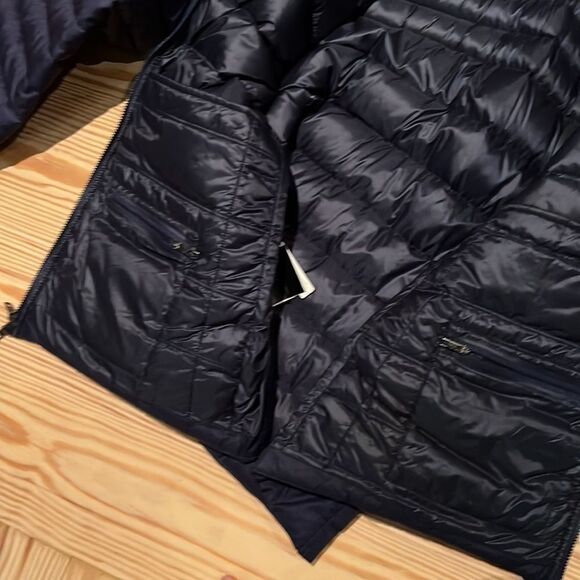 COPY - Mens lululemon down coat Large blue. - Picture 5 of 5